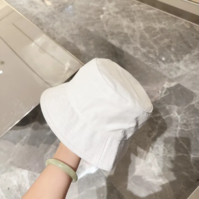 Chapéu bucket branco de tecido similar ao algodão com faixa topstitch 9