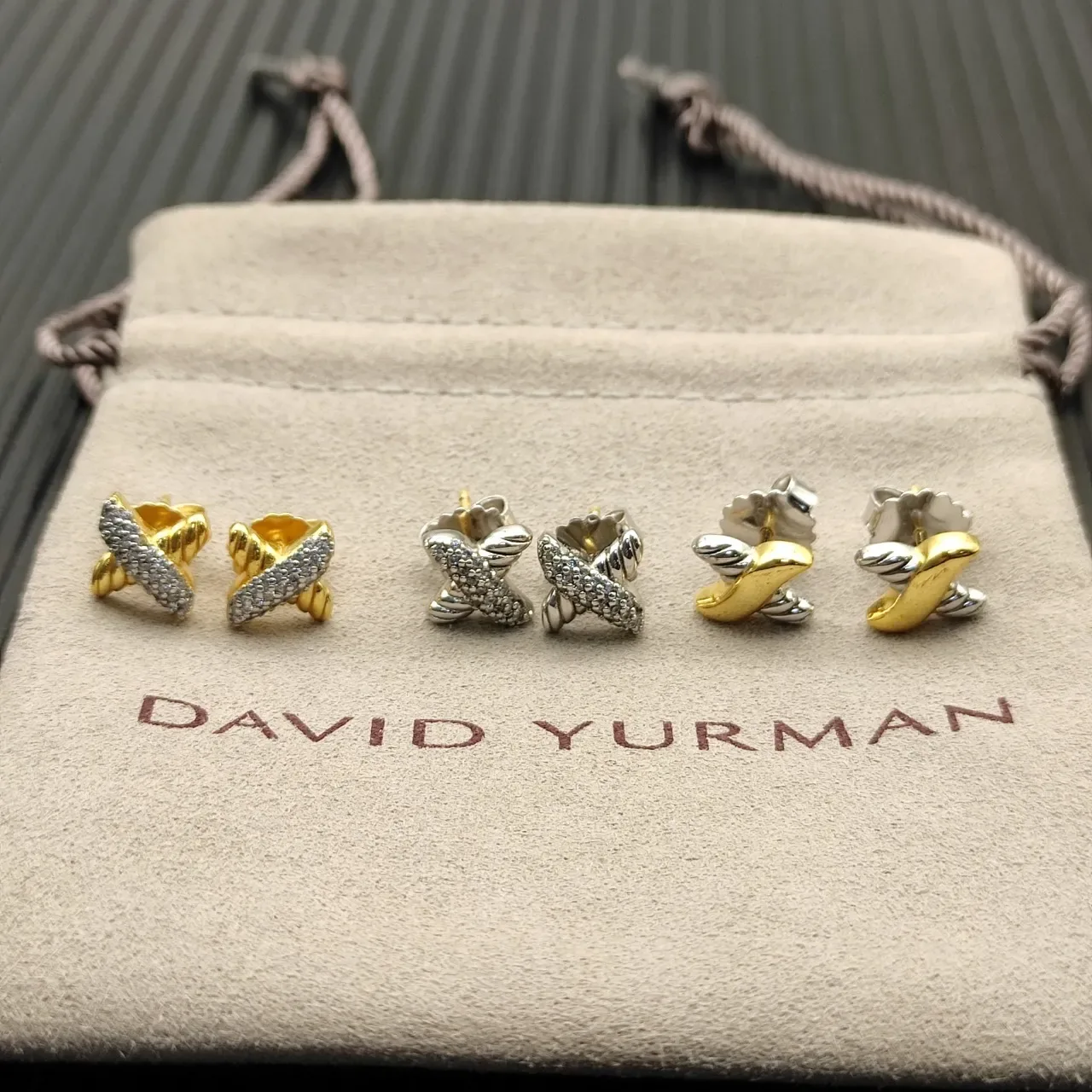 X-Shaped Pavé-Set Ribbed Band Stud Earrings 3