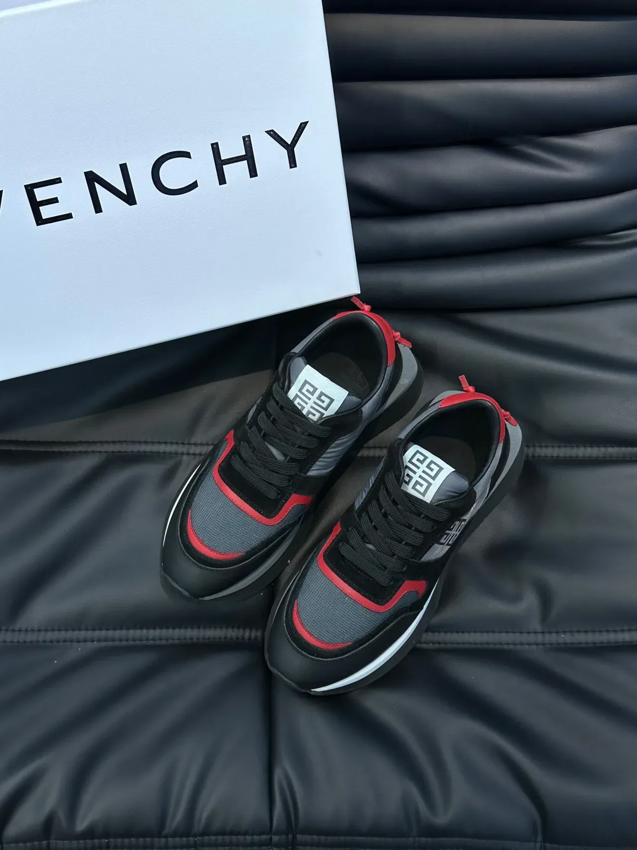 Givenchy Runner कालो लाल प्लेटफॉर्म सोल मिक्सड म्याटेरियल अपर चांग्की स्निकार 2