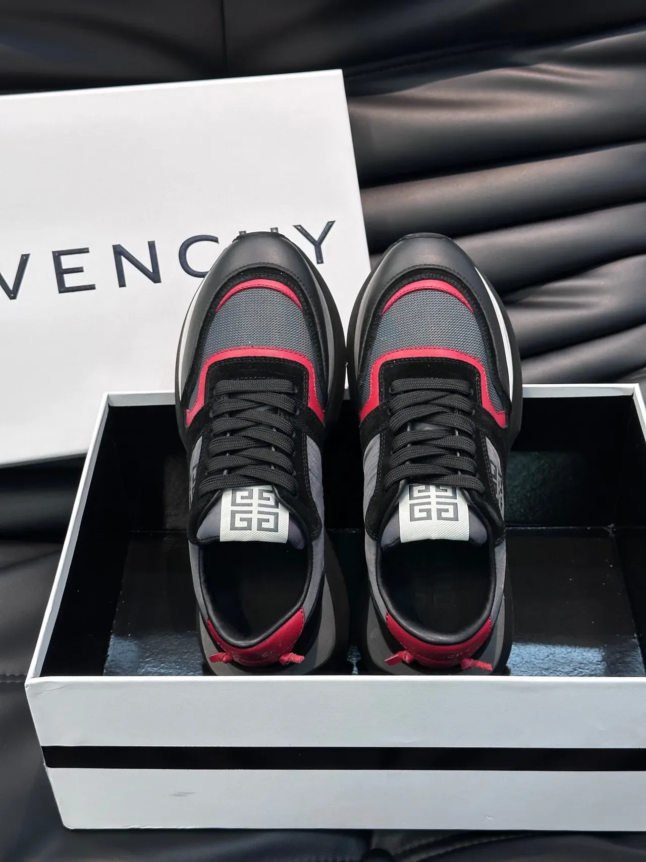 Givenchy Runner कालो लाल प्लेटफॉर्म सोल मिक्सड म्याटेरियल अपर चांग्की स्निकार 4