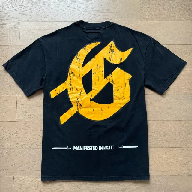 Camiseta Godspeed con estampado gráfico desgastado de la Estatua de la Libertad 12