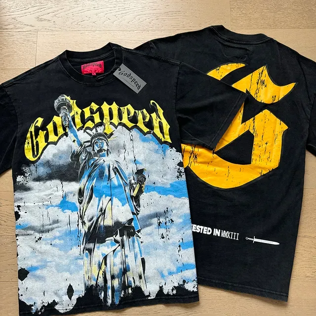 Camiseta Godspeed con estampado gráfico desgastado de la Estatua de la Libertad 15