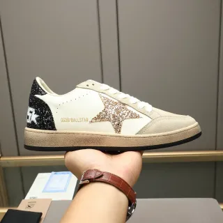 Golden Goose Ball Star Glitter Star Off-White tênis lifestyle