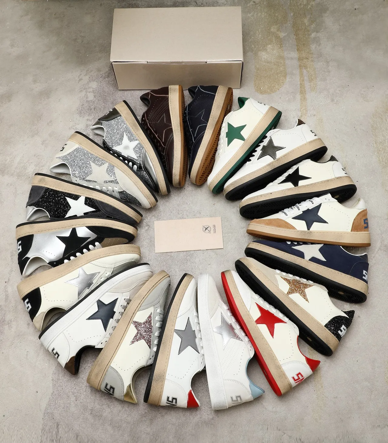 Golden Goose Ball Star Chaussures Lifestyle Blanc Rouge Paillettes Étoile 2
