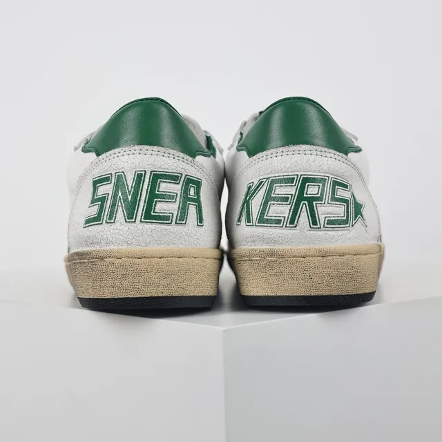 Golden Goose Super-Star Tênis Lifestyle Brancos e Verdes com Estrela 8