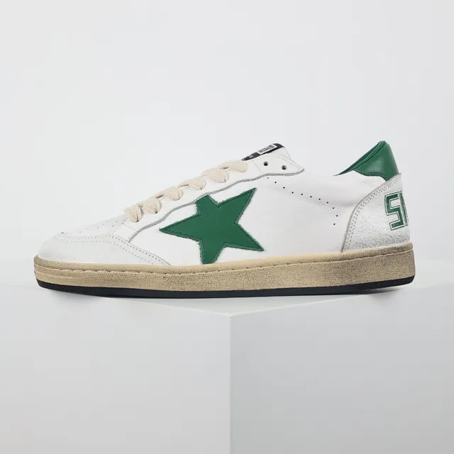 Golden Goose Super-Star Tênis Lifestyle Brancos e Verdes com Estrela 9