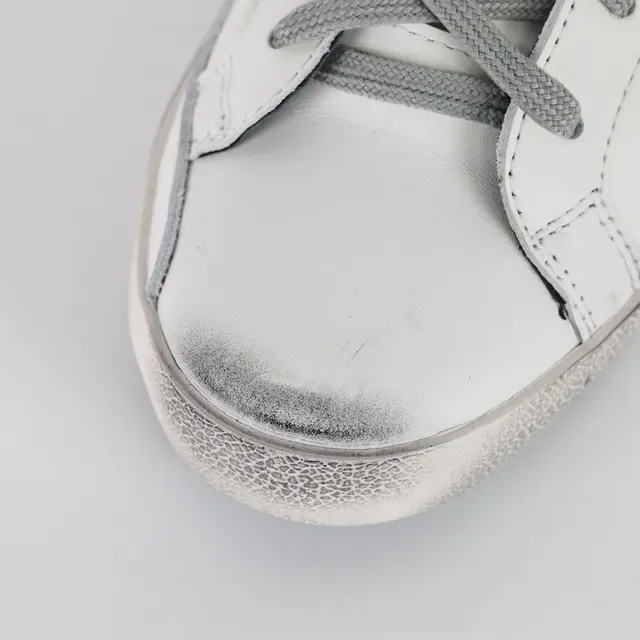 Golden Goose Superstar حذاء رياضي أبيض جلدي متضرر نمط حياة 5