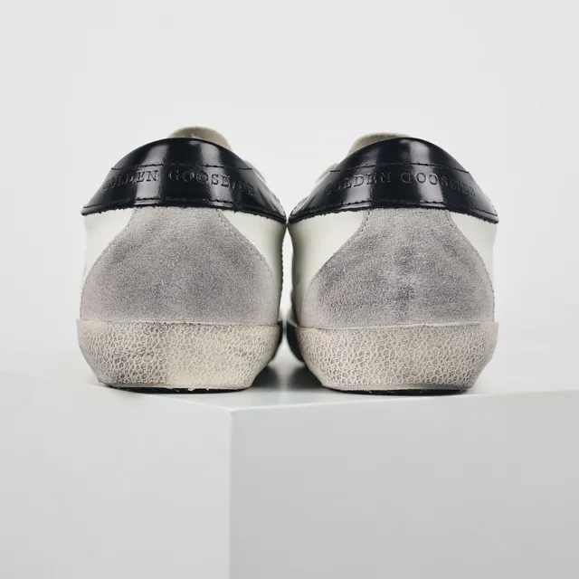 Golden Goose Superstar সাদা খসখসে চামড়া লাইফস্টাইল স্নিকার 8