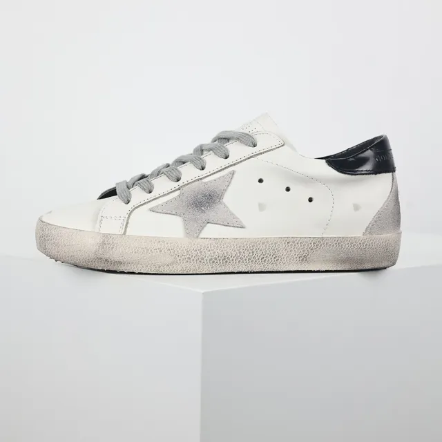 Golden Goose Superstar সাদা খসখসে চামড়া লাইফস্টাইল স্নিকার 9