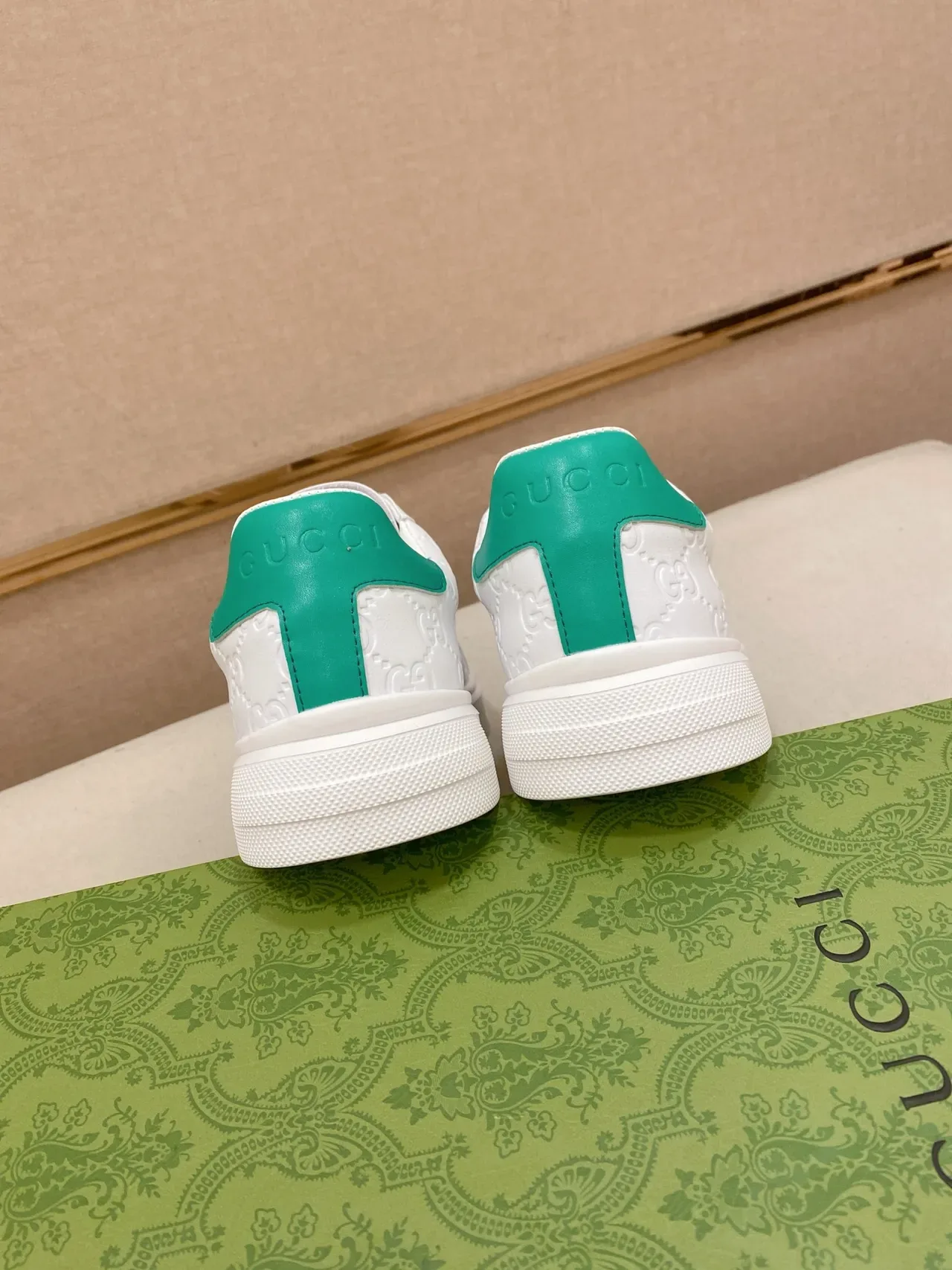 Gucci Ace 白绿红 Web 生活运动鞋 3