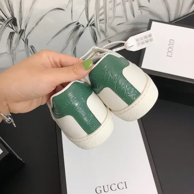 Gucci Ace Blanc Vert Rouge Rayures Web Sneakers Lifestyle 3