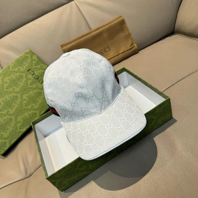 Gucci Bee-Embroidered Web Stripe Baseball Cap 5