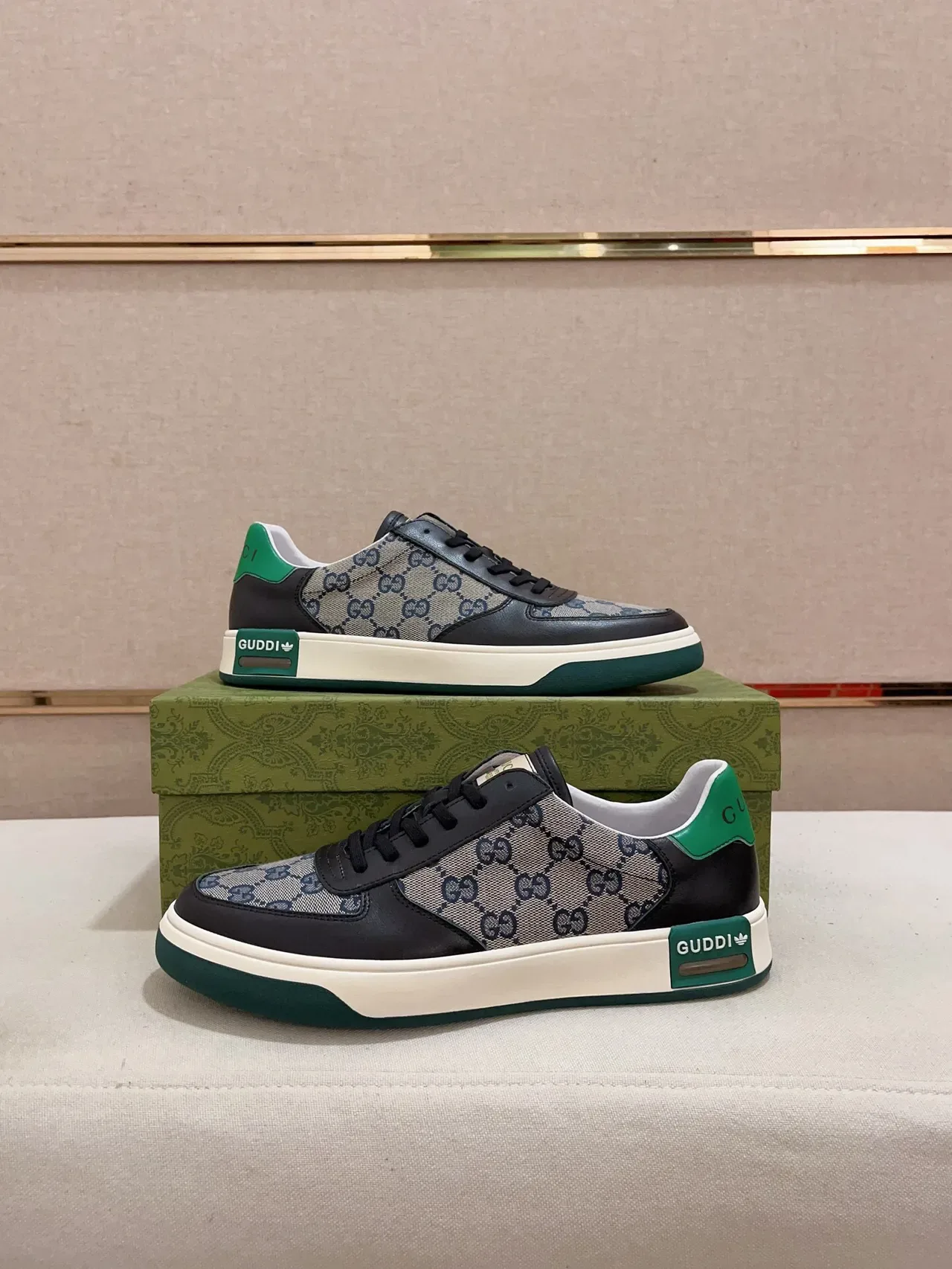 Gucci বেইজ গ্রিন GG Monogram ক্যানভাস কালো চামড়া ওভারলে লাইফস্টাইল স্নিকার্স 7