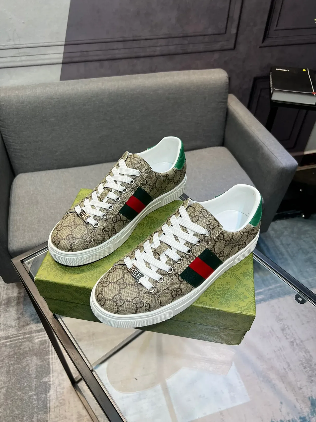 Gucci 米绿色GG印花帆布网条生活风运动鞋 3