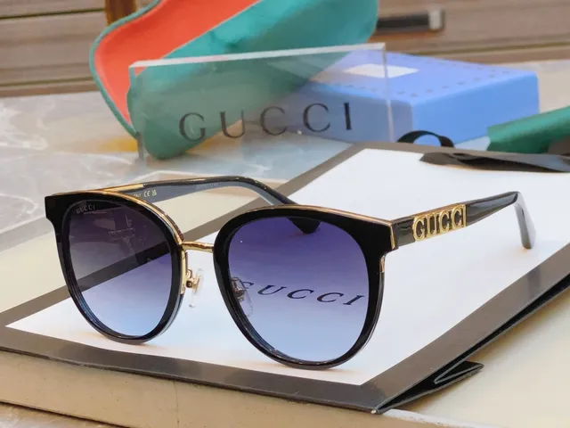 Gucci Black Gold Round Acetate Frame Metal Accents Sunglasses 5