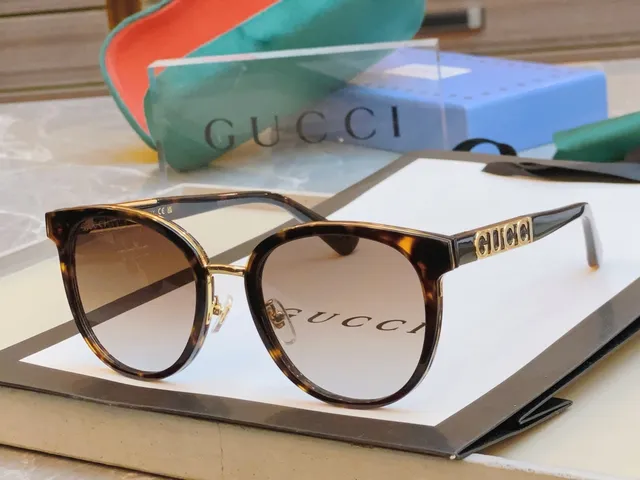 Gucci Black Gold Round Acetate Frame Metal Accents Sunglasses 7