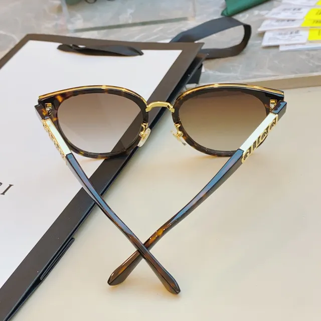Gucci Black Gold Round Acetate Frame Metal Accents Sunglasses 9