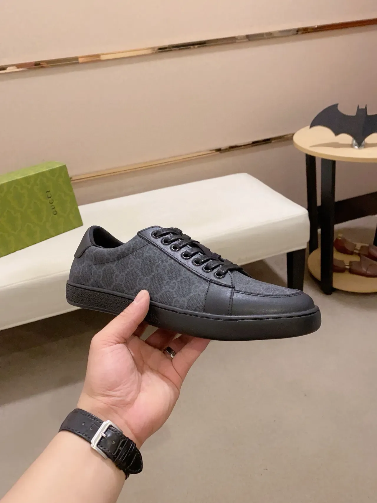 Gucci 黑色 Monogram 帆布鞋面 皮革鞋头 生活方式休闲鞋 6