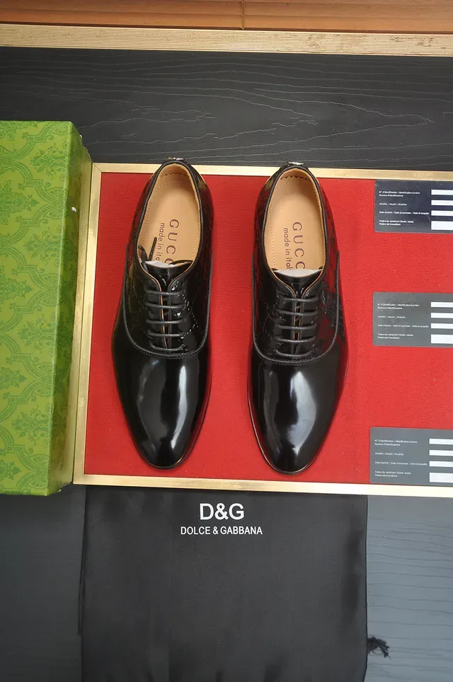 Gucci Zapatos Oxford Cuero Negro Pulido GG Monogram Embossed 3