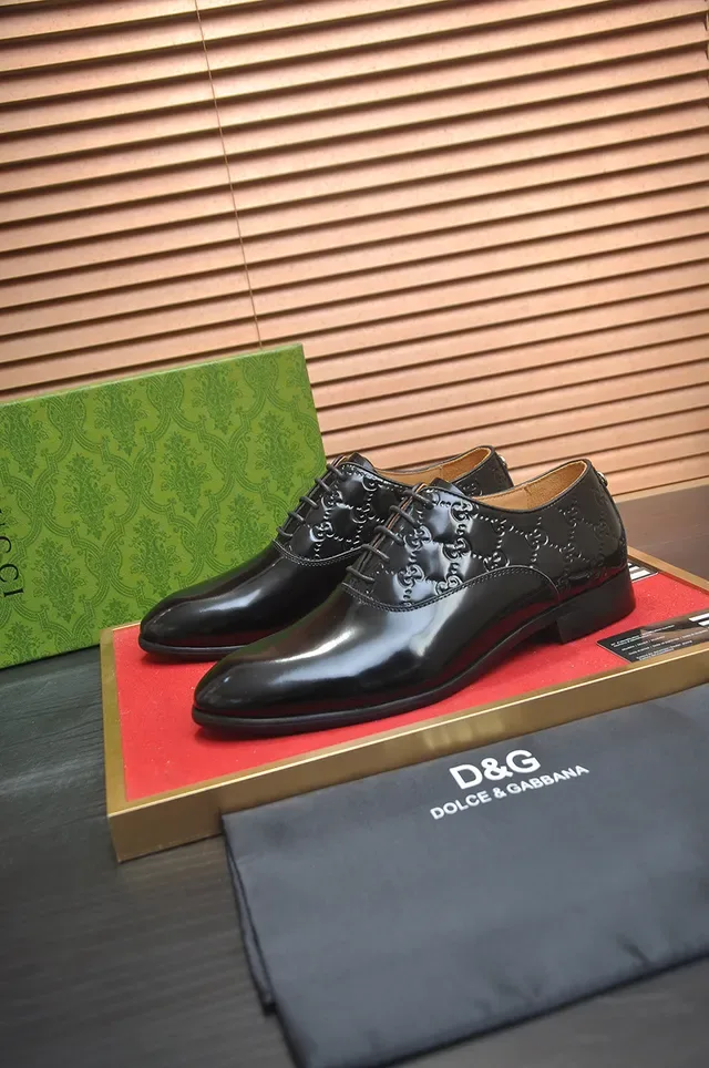 Gucci Zapatos Oxford Cuero Negro Pulido GG Monogram Embossed 5