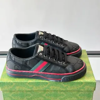 Gucci 黑红 帆布鞋面 Interlocking G Monogram 生活方式运动鞋