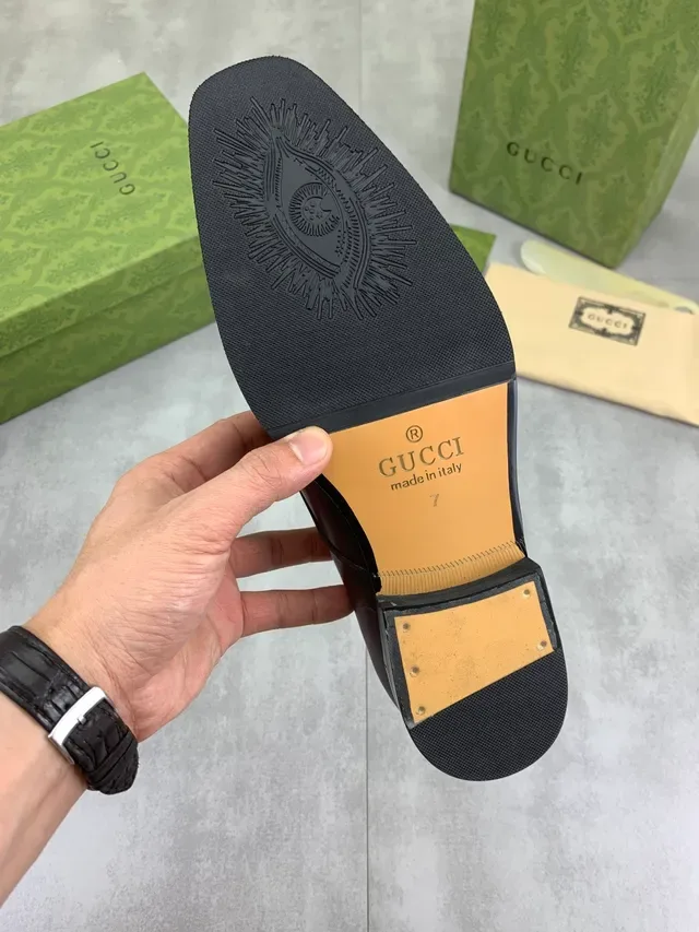 Gucci Marrón Negro Cuero Pulido Oxford Punta Redonda 3