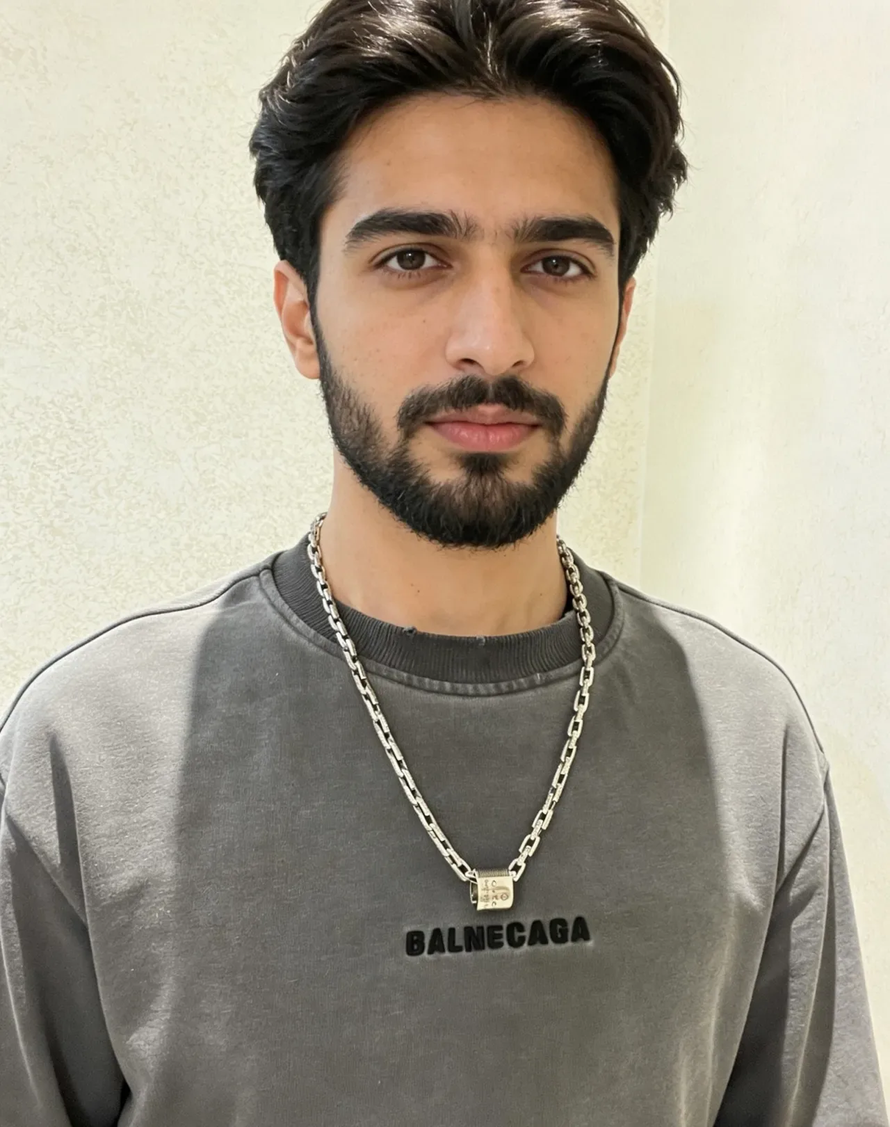 Gucci Collar de Cadena de Plata con Péndant Cilíndrico Rotatorio de Enlaces Pesados 3