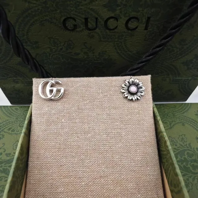 Gucci Double G and Floral Daisy Turquoise Stud Earrings 7