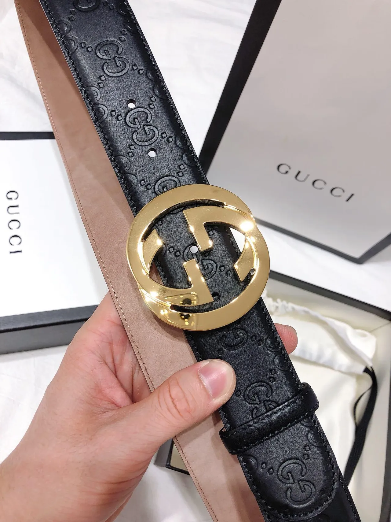 Gucci Double G 黑色金色 互锁扣 GG-压花皮革腰带 6