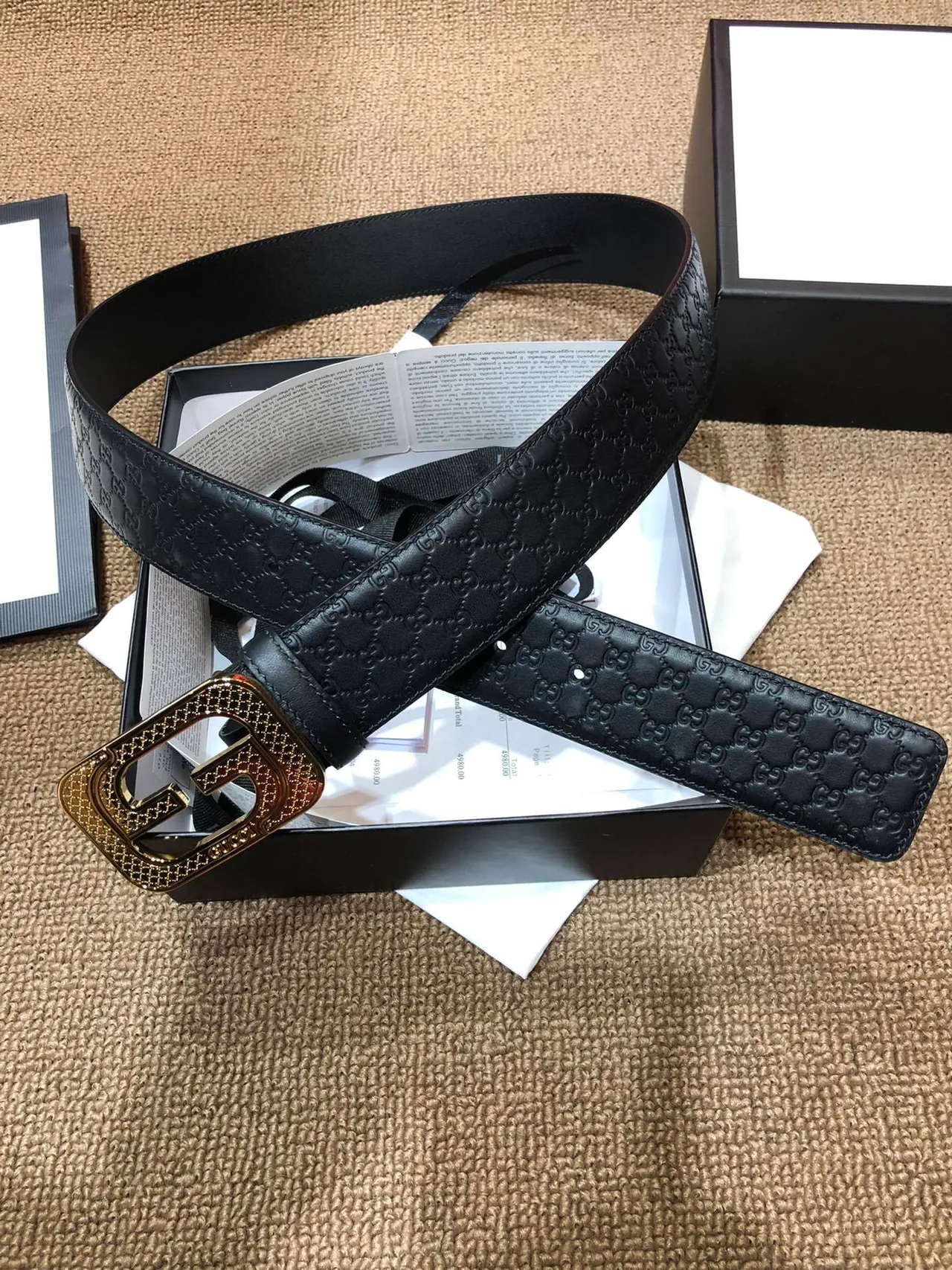 Gucci GG Marmont Ceinture en cuir à boucle double G noire et dorée avec monogramme estampé 6
