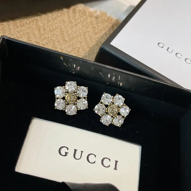 Gucci GG Marmont أقراط بلورية زهورية 2