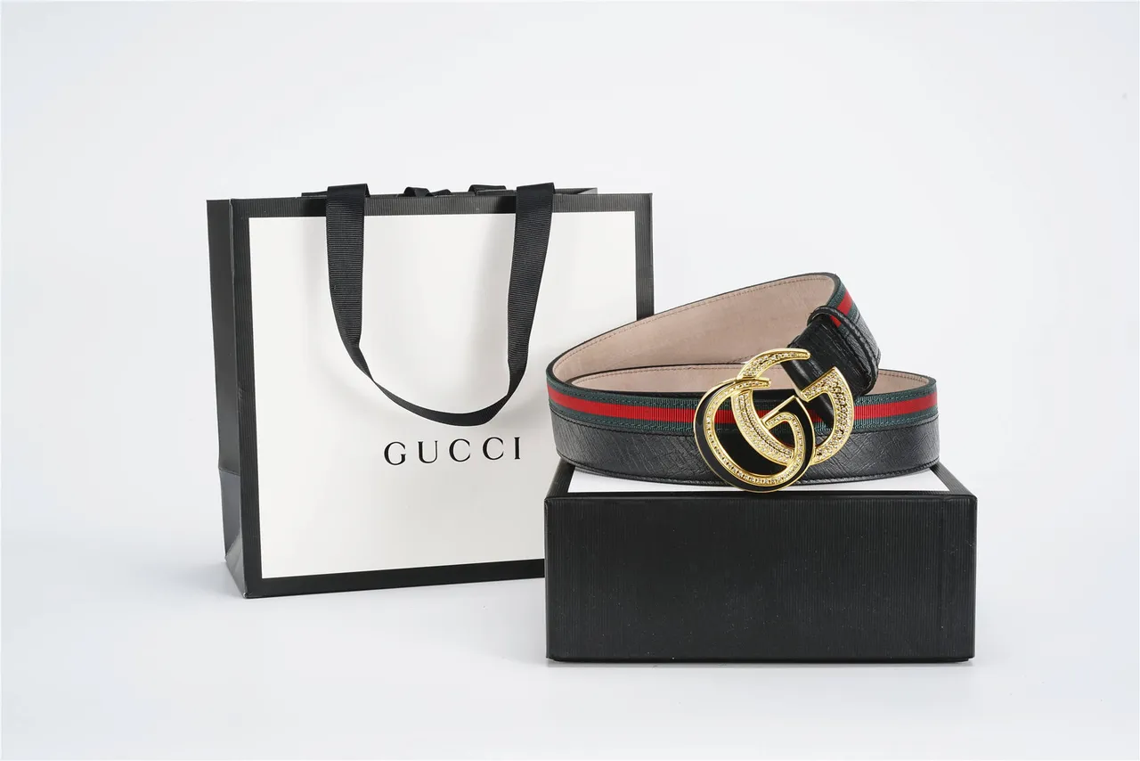 Gucci GG Marmont Cristal Interlocking G Cinto de Couro Preto 4