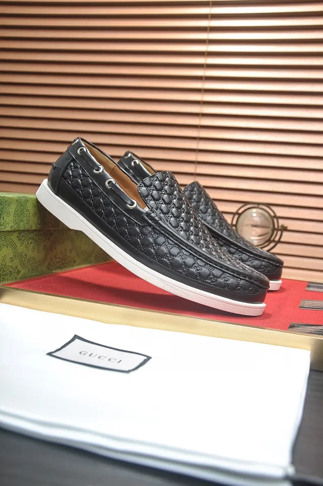 Gucci GG Marmont حذاء لوافر جلدي مطبوع مبطن 2