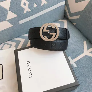 Gucci GG Marmont Interlocking G Buckle Black Leather Belt