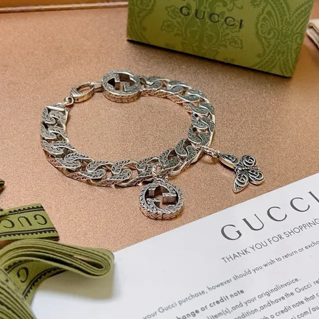 Gucci GG Marmont Leaf-Engraved Curb Chain Interlocking G Butterfly Charm Bracelet 7