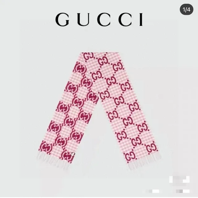 Gucci GG Marmont 粉红红格纹印花羊绒围巾 4