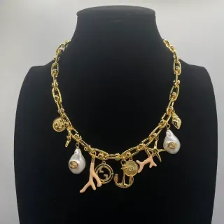 Gucci Gold Beige Link Chain Multi-Charm Pendant Necklace