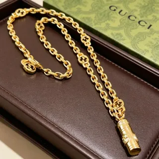 Gucci Gold Curb Chain Interlocking G Logo Links Necklace