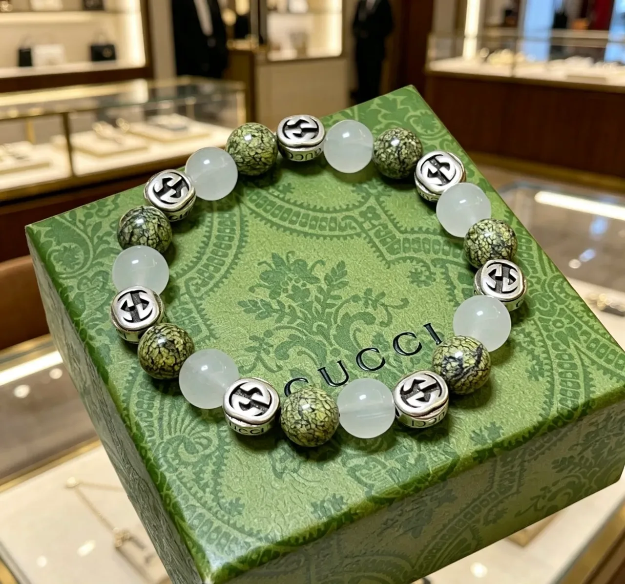 Gucci Green White Beaded Interlocking G Charms Bracelet 2