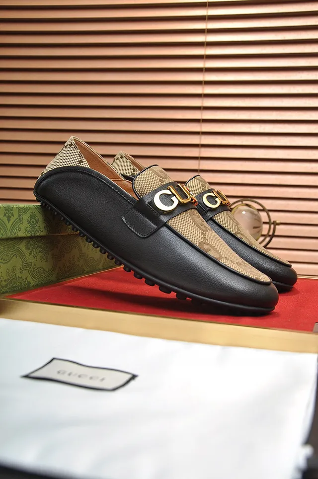 Gucci Horsebit 1955 বেইজ মনোগ্রাম ক্যানভাস এবং কালো লেদার লোফার্স 9