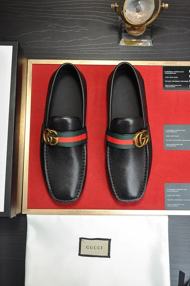 Gucci Horsebit 1955 Black Leather Loafer 9