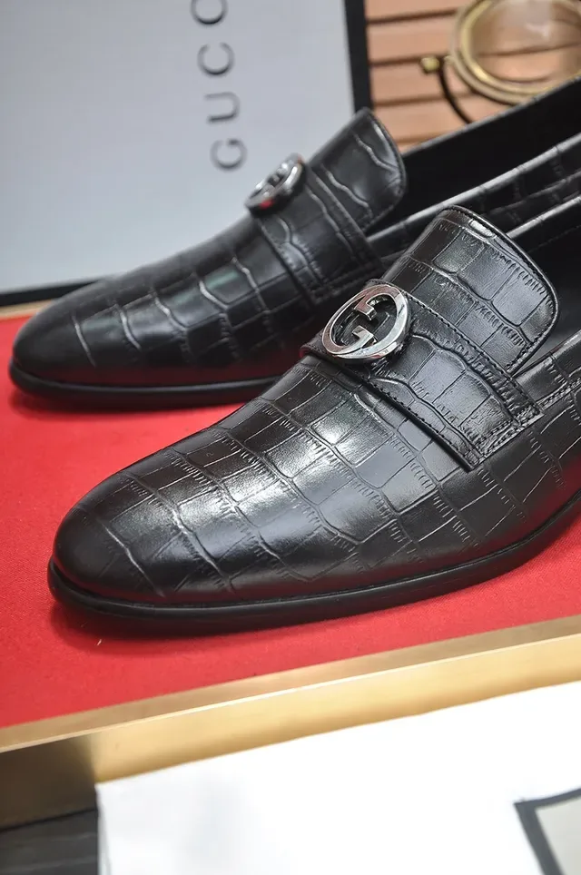 Gucci Horsebit 1955 Mocassins en cuir à embossage crocodile 2