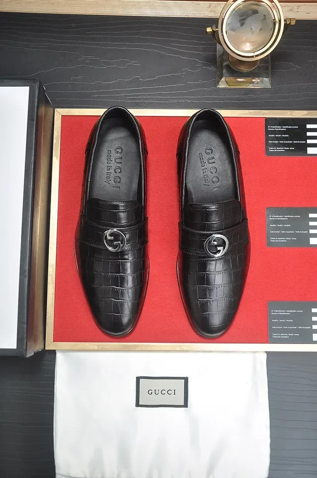 Gucci Horsebit 1955 Mocassins en cuir à embossage crocodile 5