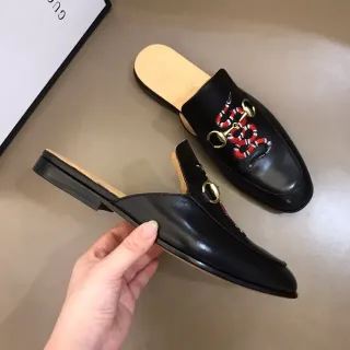 Gucci Horsebit 1955 刺绣蛇乐福鞋