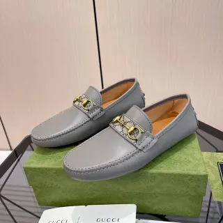 Gucci Horsebit 1955 Mocassins en cuir gris avec GG Web