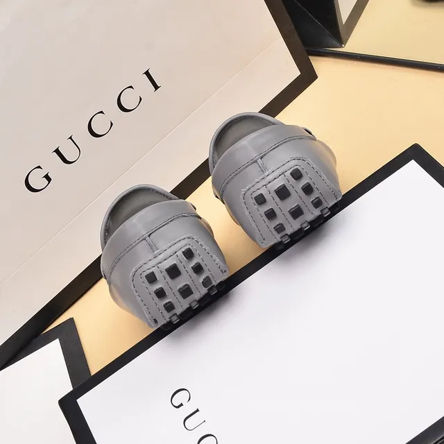 Gucci Horsebit 1955 Mocassins de couro cinza 2