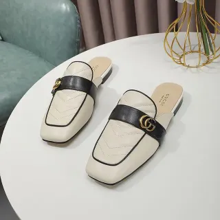 Gucci Horsebit 1955 绗缝米色和黑色乐福鞋