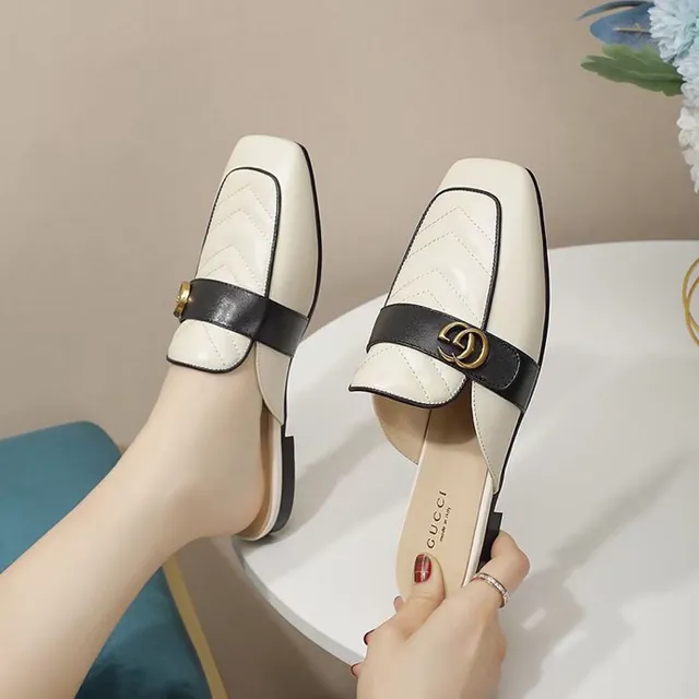 Gucci Horsebit 1955 Loafers acolchados crema y negro 4