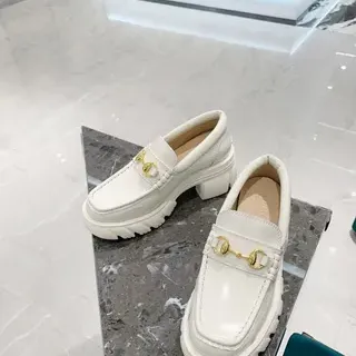 Gucci Horsebit 1955 白皮革 金 Horsebit 乐福鞋