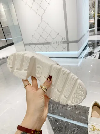 Gucci Horsebit 1955 白皮革 金 Horsebit 乐福鞋 7